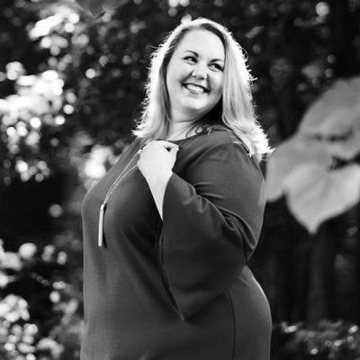 Portrait photo of Michelle Flinchum