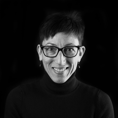 Helene Renard's headshot