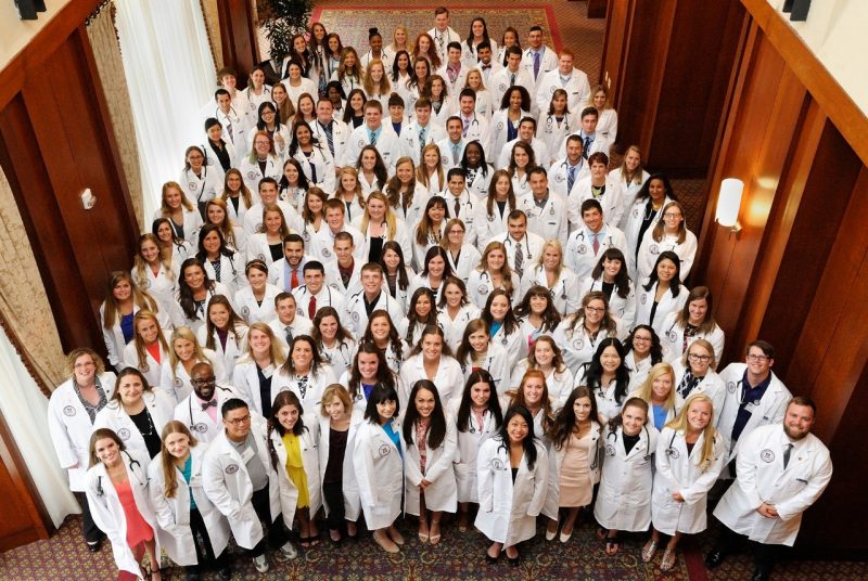 Incoming members at the Virginia Tech-Maryland College of Veterinary Medicine